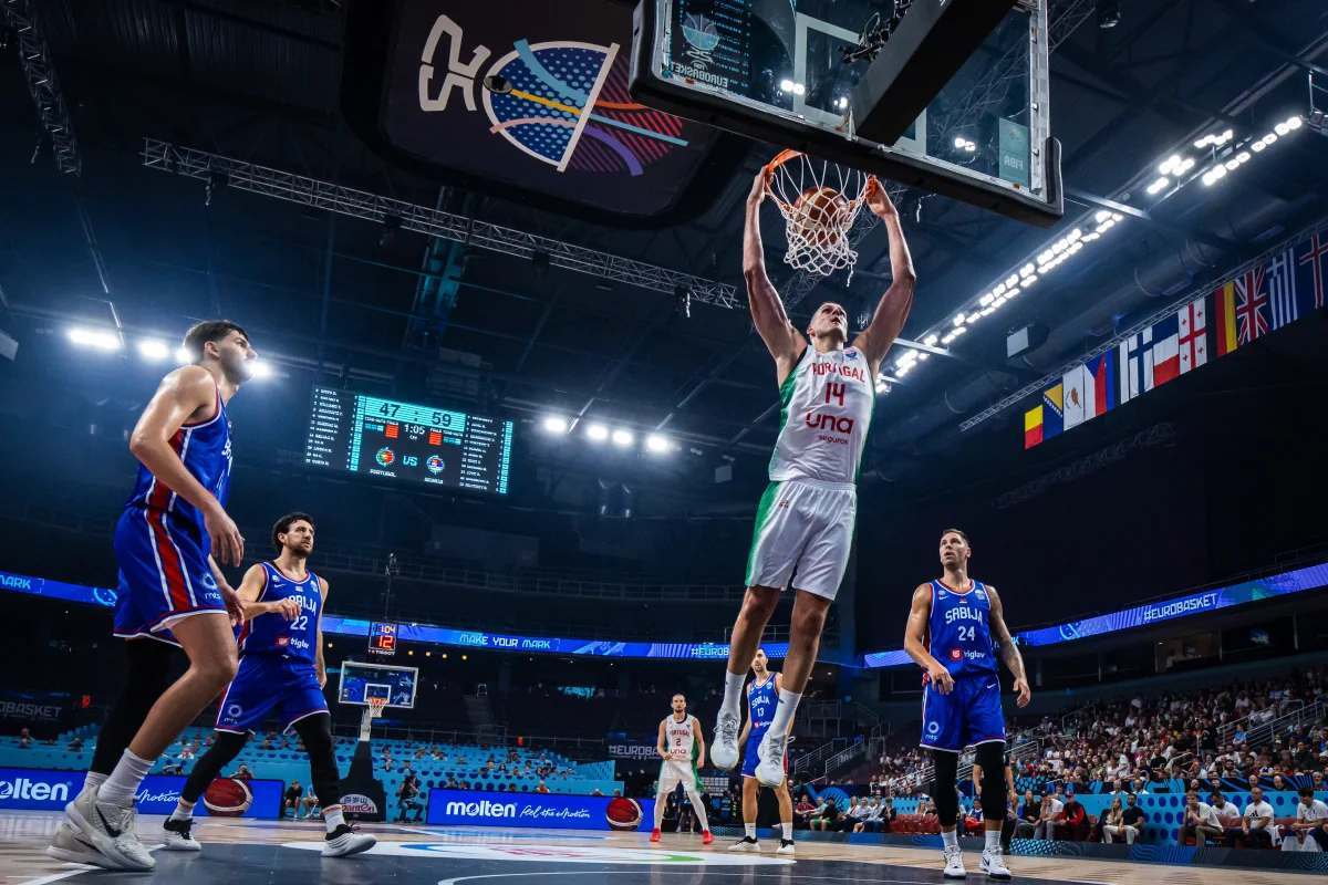 欧洲杯综述：约基奇23+10拿到连胜 马卡23分钟轰43分